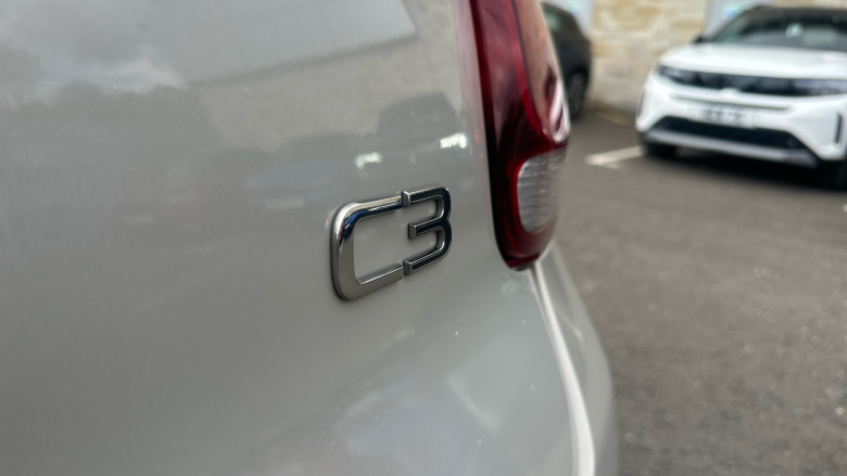 Citroen C3 1.2 PureTech Elle 5dr Petrol Hatchback